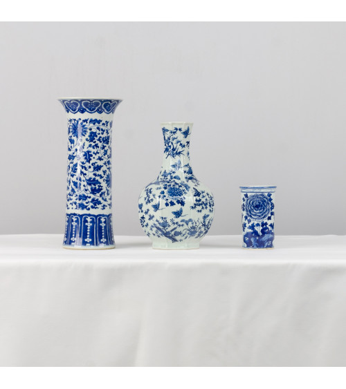 Medium vases